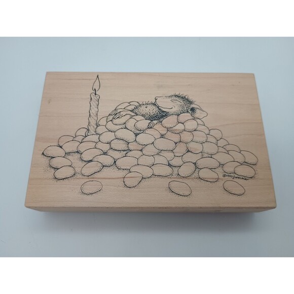 House Mouse Candle & Jelly Beans Birthday Sleep Nap Stampa Rosa Rubber Stamp 71 - Picture 1 of 4
